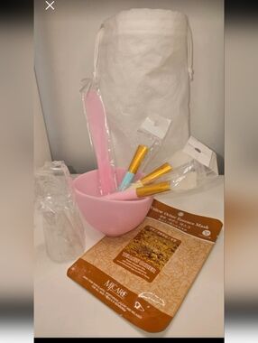 MJ Care Silicone Facial Bowl and Brush Set With Face Mask